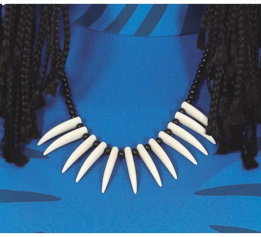 Collar con Colmillos Blancos