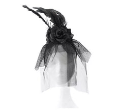 Tiara de viúva negra com véu