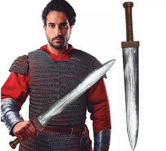 Espada de brinquedo medieval de 75 cm feita de plástico.