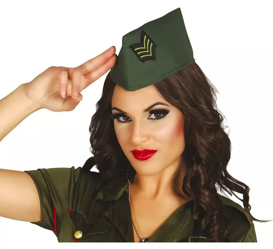 Translation missing: pt-PT.Gorro Militar de color verde con insignia