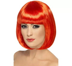 Peruca estilo Bob em várias cores com franja