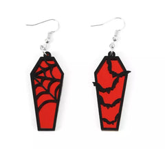 Brincos de caixão de morcegos e teia de aranha